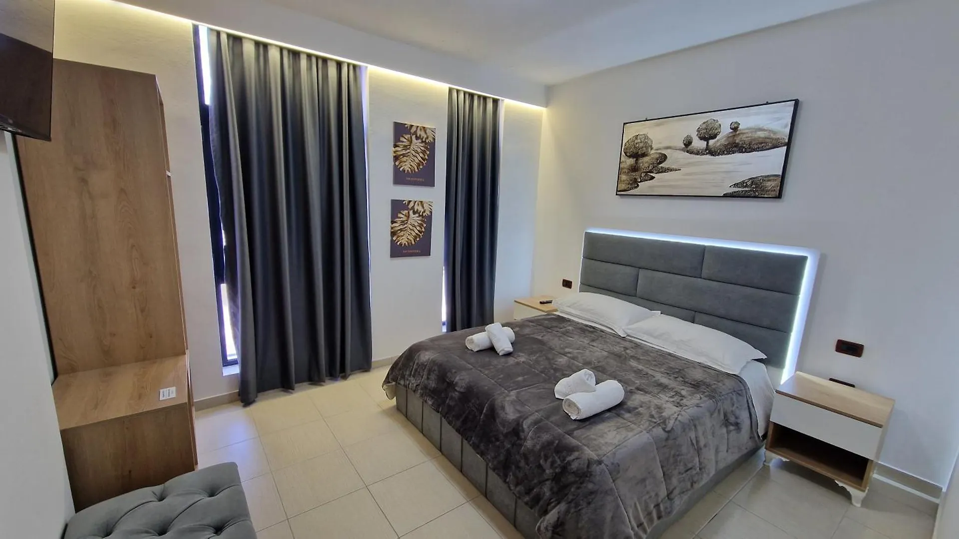 Frekel Hotel Yzberishti Albania