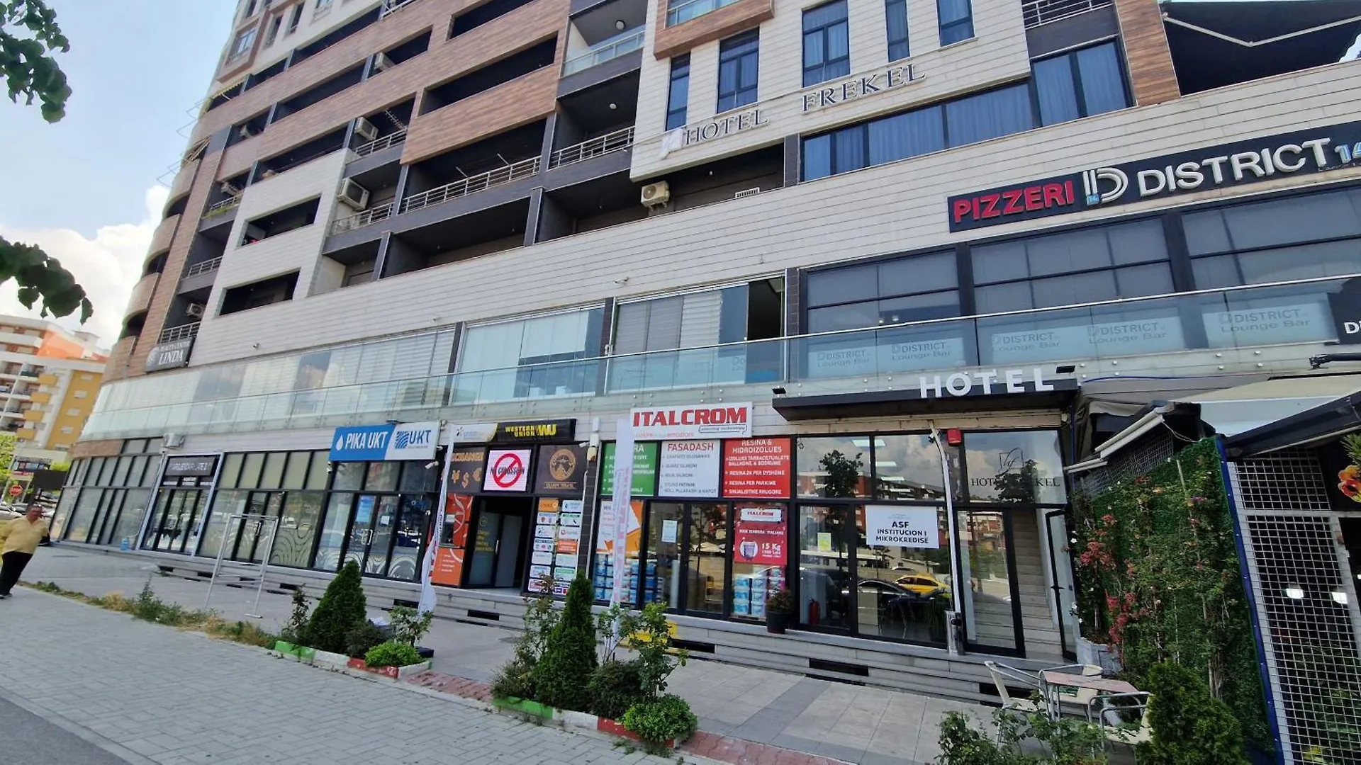 Frekel Hotel Yzberishti 3*,  Albania
