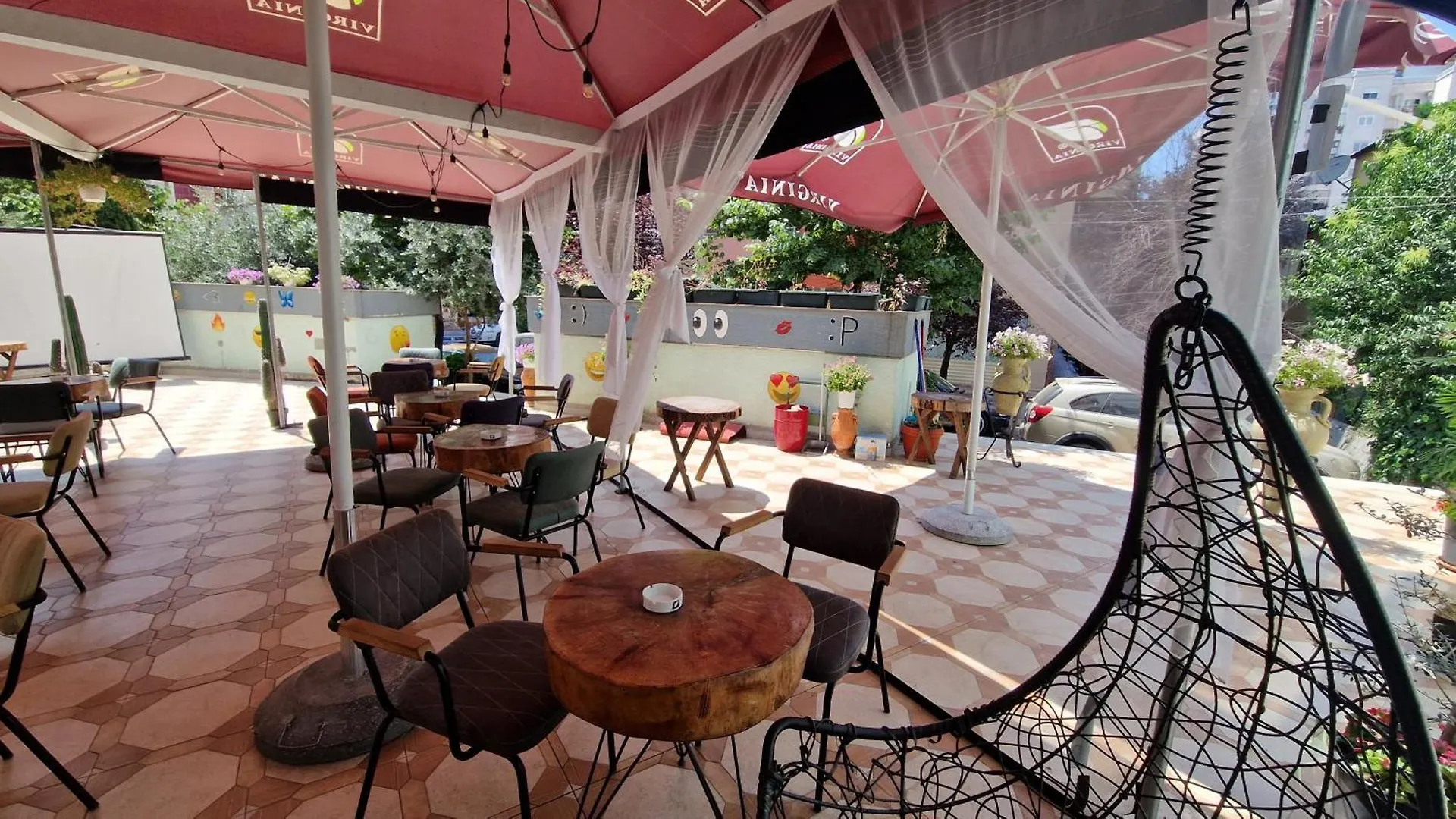 ***  Frekel Hotel Yzberishti Albania